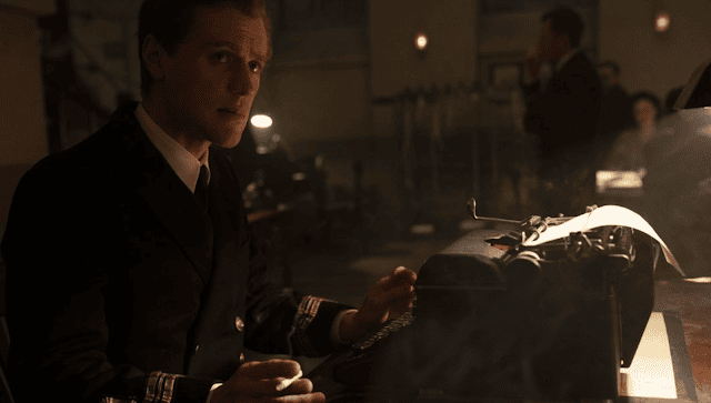 Ian Fleming escribirá a posteriori James Bond Crítica "El arma del engaño"