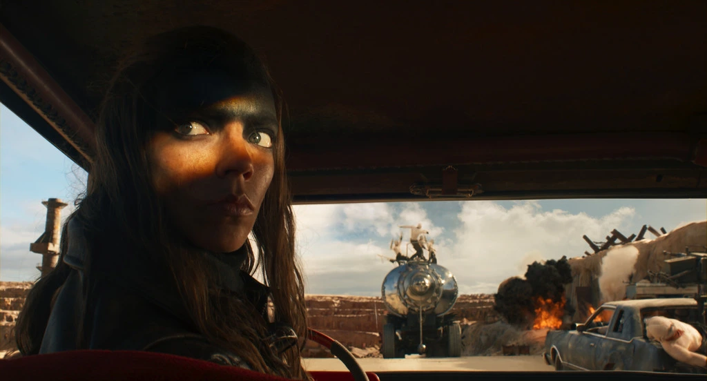 Imagen de Furiosa dentro del coche