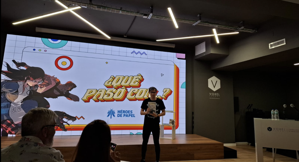 Reseña ¿Qué pasó con...? La historia detrás de sagas o videojuegos abandonados (Adrián Granados) 6 Presentación del libro "¿Qué pasó con...?" en Voxel School - Reseña