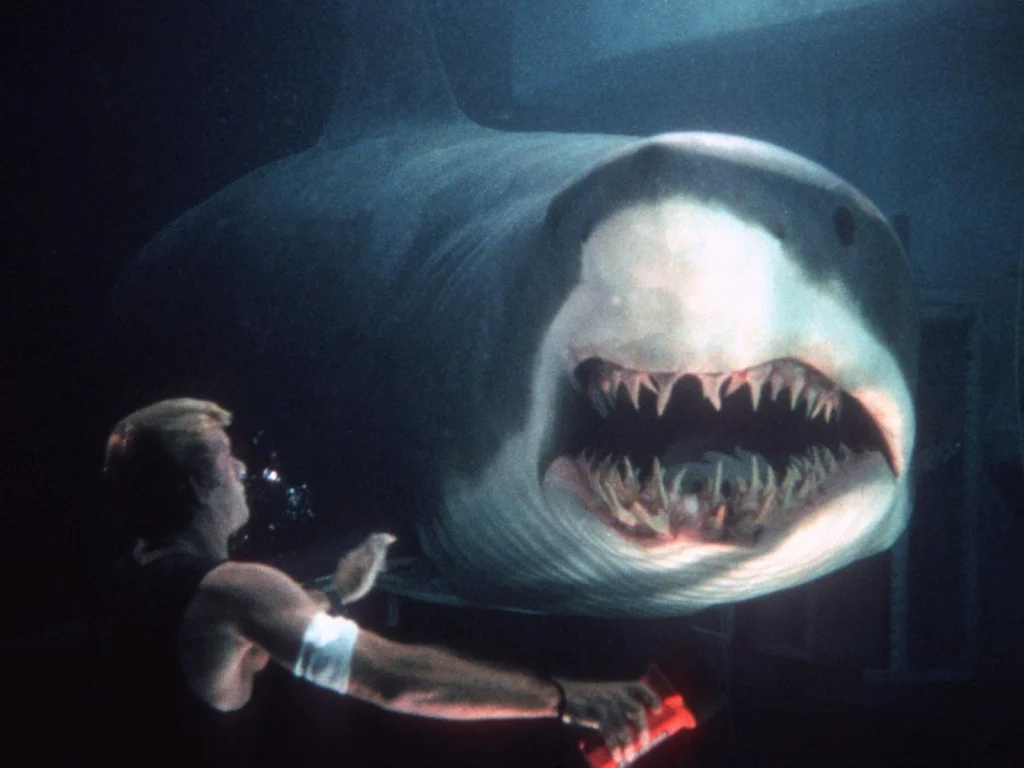 Deep Blue Sea - 50 años de Tiburón El clásico que cambió el cine