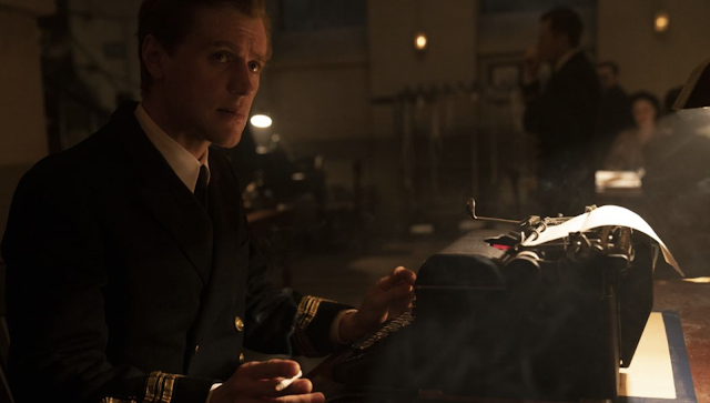Ian Fleming escribirá a posteriori James Bond Crítica "El arma del engaño"