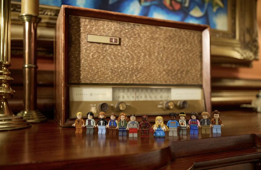 los personajes del Set de LEGO de Stranger Things 5ta temporada Casa Creel - set LEGO - personajes