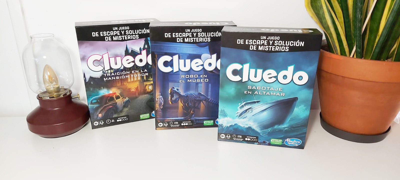 LJEM: Trilogía Cluedo Escape (Hasbro) Cualquiera de las tres opciones es más que interesante para iniciar tu andanza por este tipo de juegos.