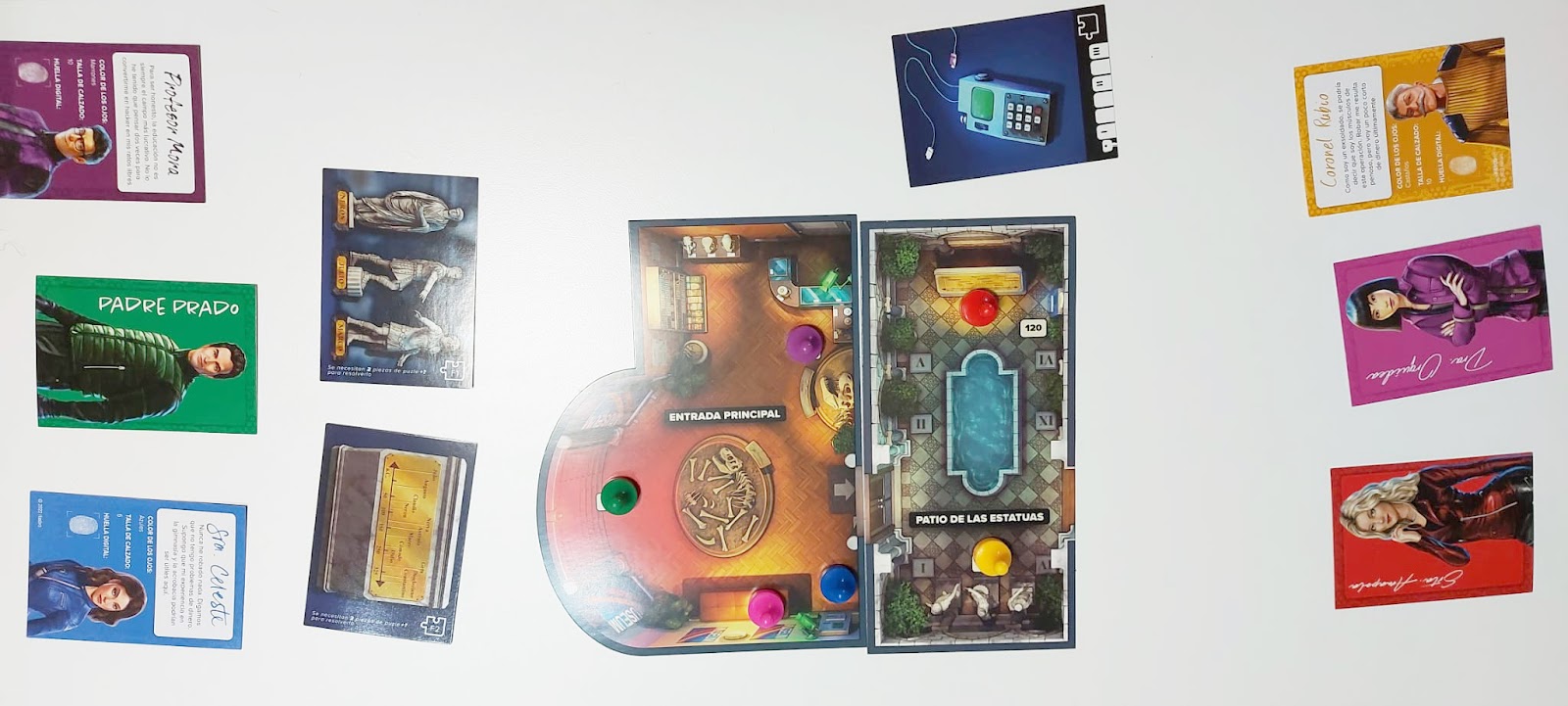 LJEM: Trilogía Cluedo Escape (Hasbro) Una simulación de la partida de Robo en el museo.