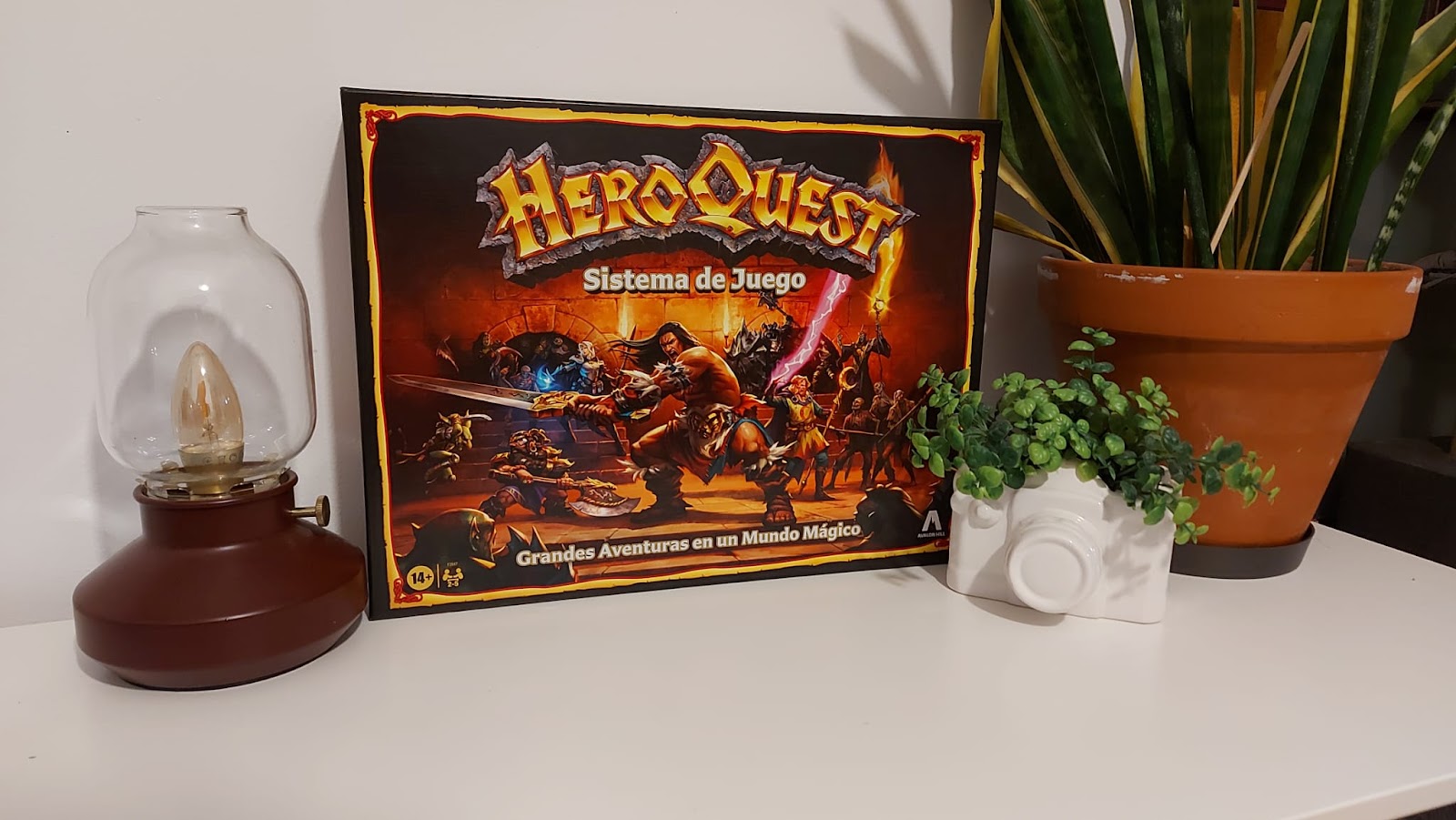 LJEM: HeroQuest La caja es maravillosa y muy bien cuidada.