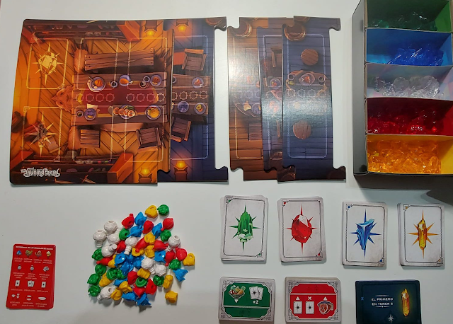 LJEM The Yawning Portal Todas las fichas están cuidadas, aunque el cartón está un poco encorvado.
