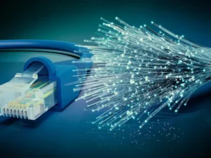 Cómo elegir las mejores tarifas de fibra y móvil sin caer en los trucos de la letra pequeña Cómo elegir las mejores tarifas de fibra y móvil sin caer en los trucos de la letra pequeña