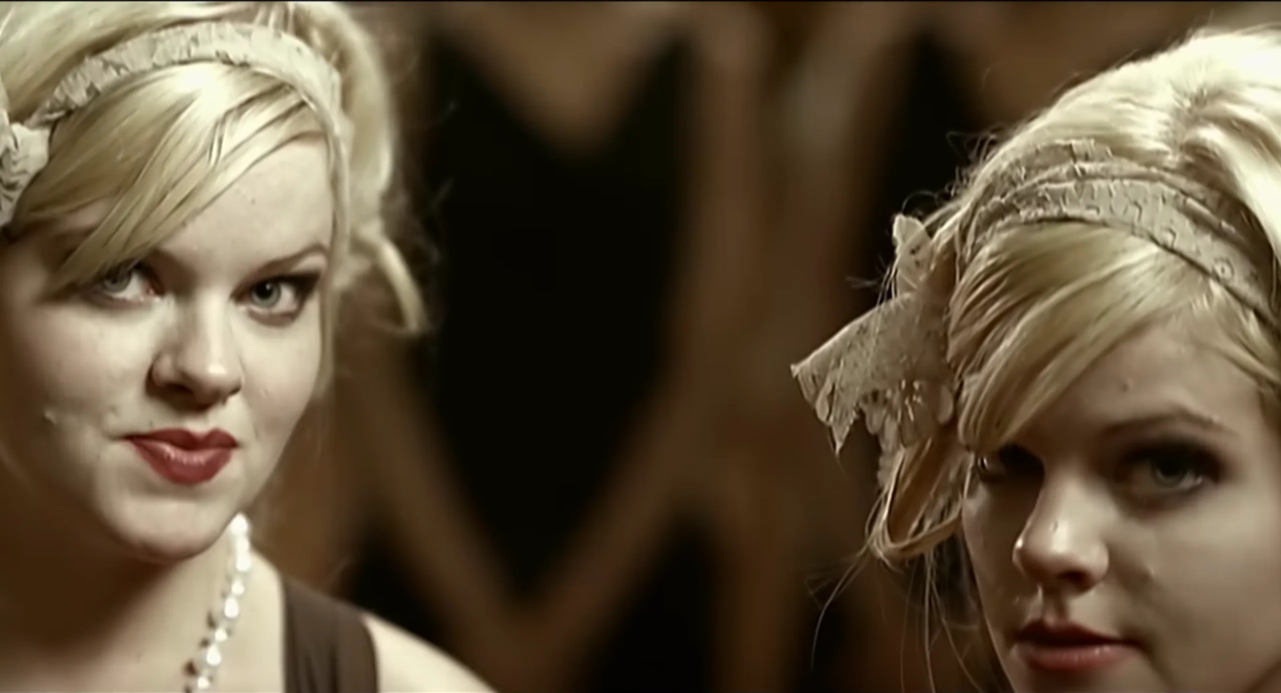 Referencias del cine de terror en 13 videoclips: desde Michael Jackson hasta Sabrina Carpenter 42 The Kill - 30 seconds to Mars